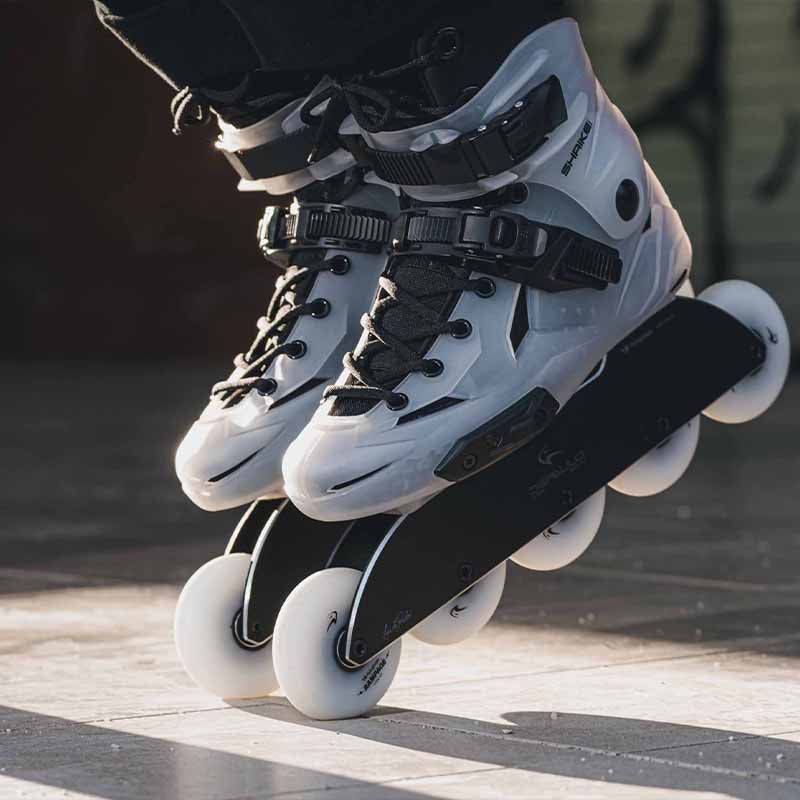 Flying Eagle X5 Shrike Pro R5 Skates